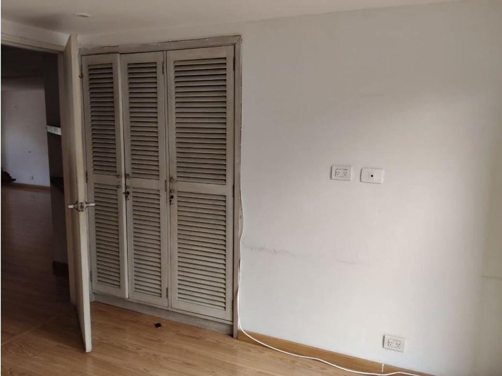 Apartamento de 3 alcobas en arriendo en Santa Barbara Occidental, Bogotá, 100 m² · foto 18 de 20