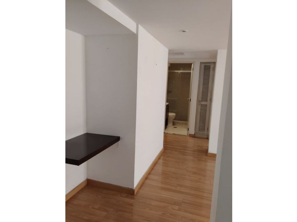 Apartamento de 3 alcobas en arriendo en Santa Barbara Occidental, Bogotá, 100 m² · foto 7 de 20