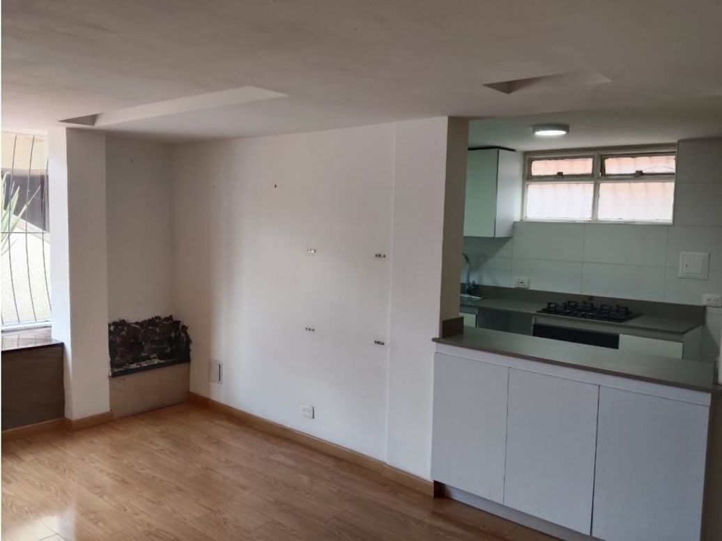 Apartamento de 3 alcobas en arriendo en Santa Barbara Occidental, Bogotá, 100 m² · foto 4 de 20