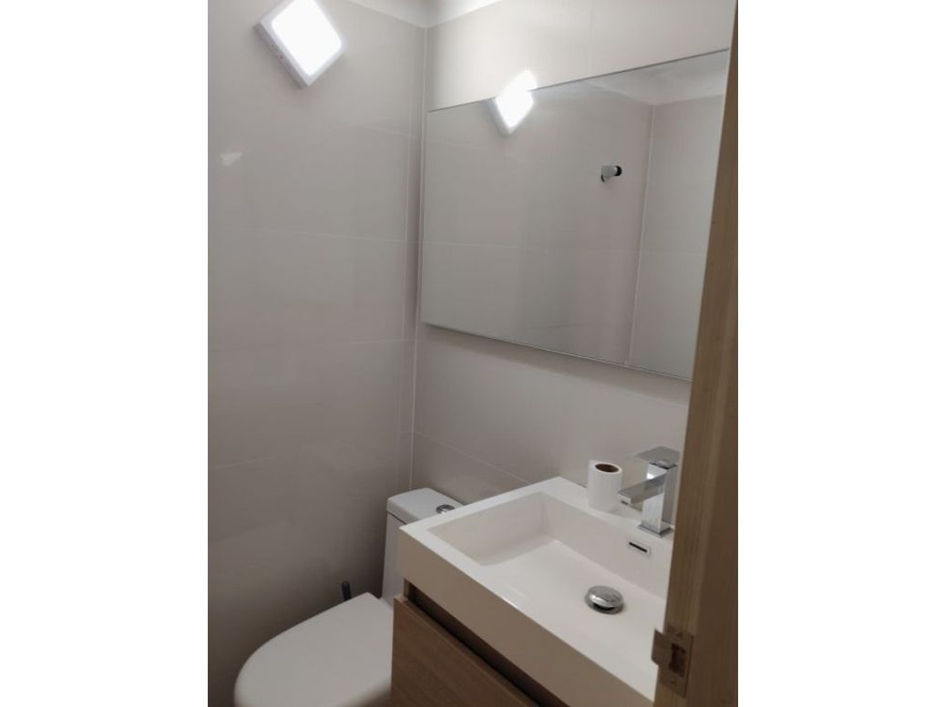 Apartamento de 3 alcobas en arriendo en Santa Barbara Occidental, Bogotá, 100 m² · foto 13 de 20