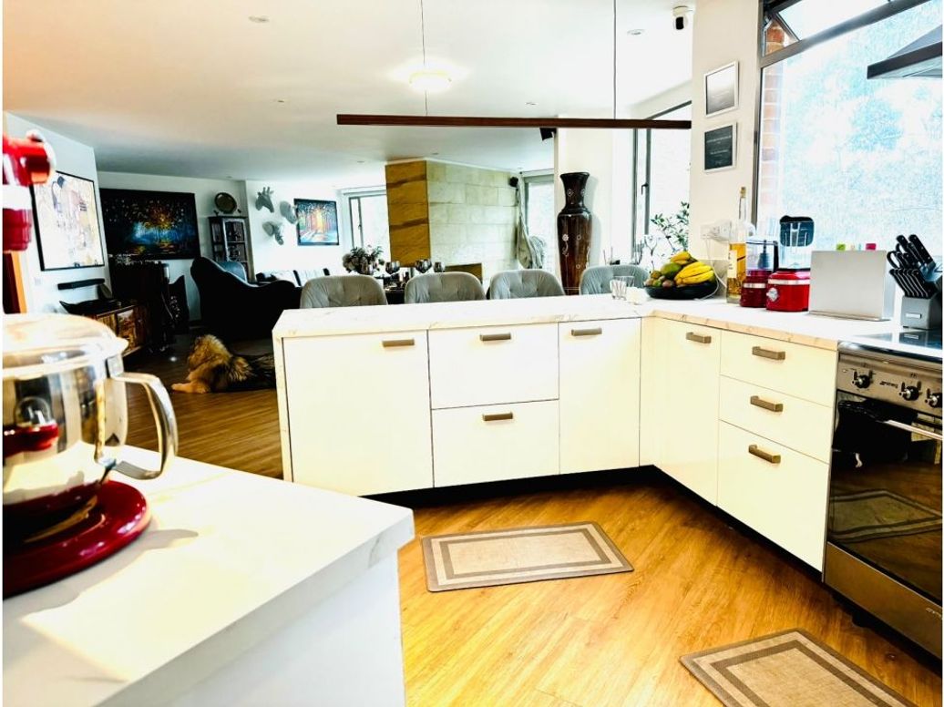 Apartamento de 3 alcobas en venta en Ub. Bosques De Medina, Bogotá, 204 m² · foto 7 de 12