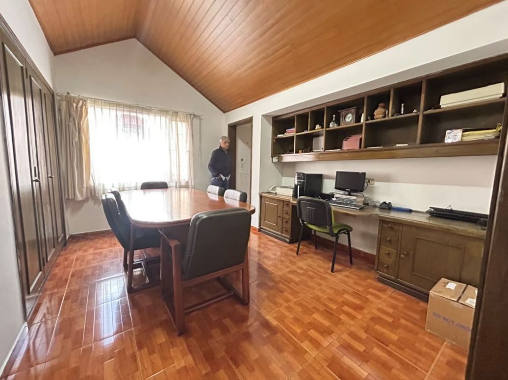 Casa de 6 alcobas en arriendo en Santa Barbara Oriental, Bogotá, 500 m² · foto 12 de 20