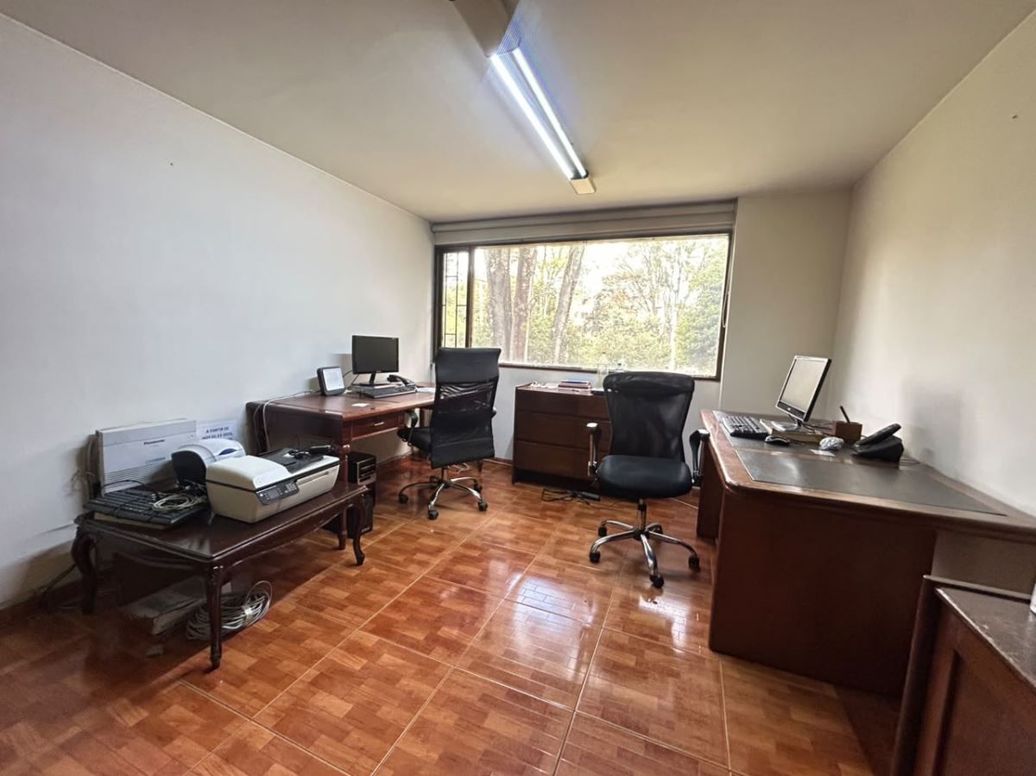 Casa de 6 alcobas en arriendo en Santa Barbara Oriental, Bogotá, 500 m² · foto 15 de 20