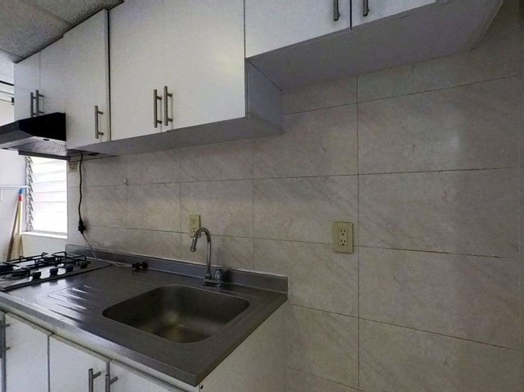 Apartamento de 2 alcobas en venta en Ub. Tintala, Bogotá, 39 m² · foto 6 de 8