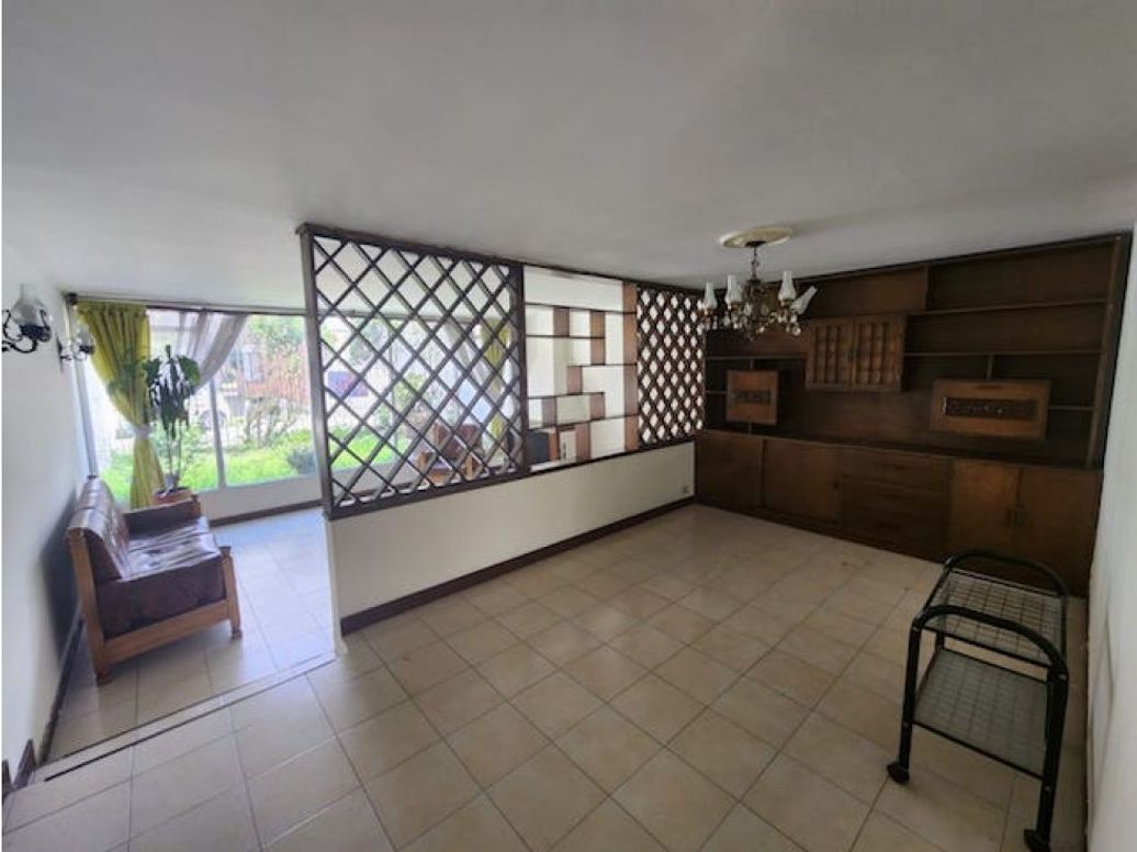 Casa de 5 alcobas en venta en Ub. Cordoba, Bogotá, 335 m² · foto 6 de 20
