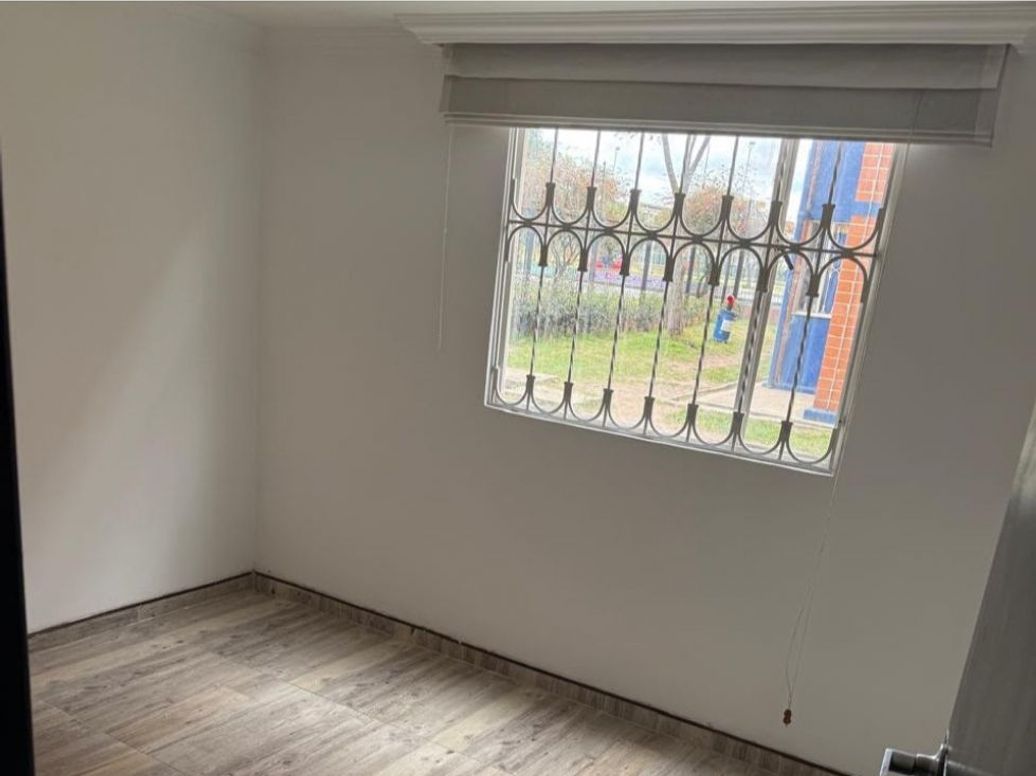 Apartamento de 3 alcobas en venta en El Corzo, Bogotá, 48 m² · foto 6 de 9