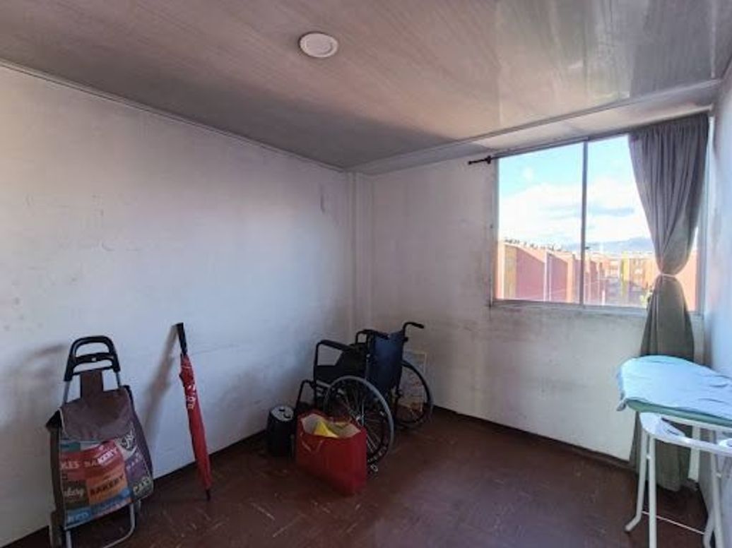 Apartamento de 3 alcobas en venta en El Tunal, Bogotá, 71 m² · foto 10 de 20