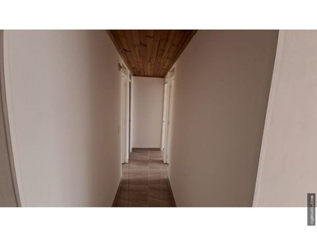 Apartamento de 3 alcobas en venta en Parques De Salamanca, Bogotá, 57 m² · foto 13 de 19