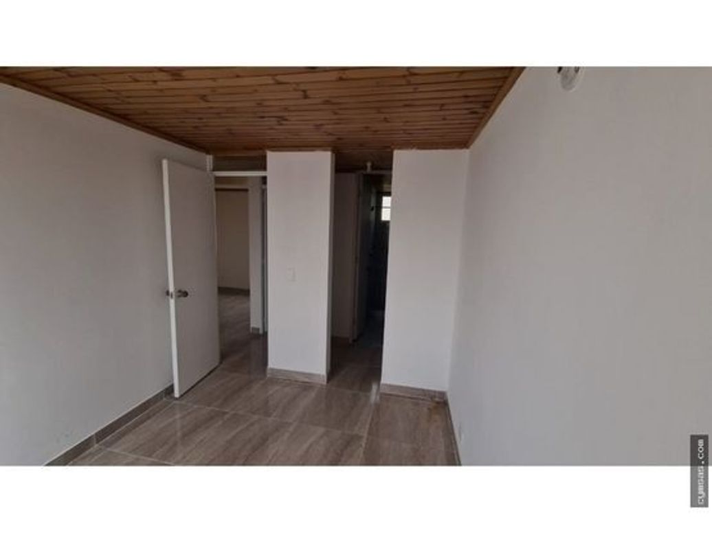 Apartamento de 3 alcobas en venta en Parques De Salamanca, Bogotá, 57 m² · foto 17 de 19