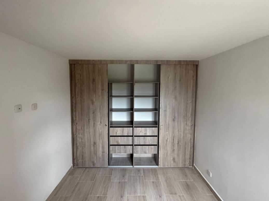 Apartamento de 2 alcobas en venta en Casa Blanca, Bogotá, 46 m² · foto 10 de 12