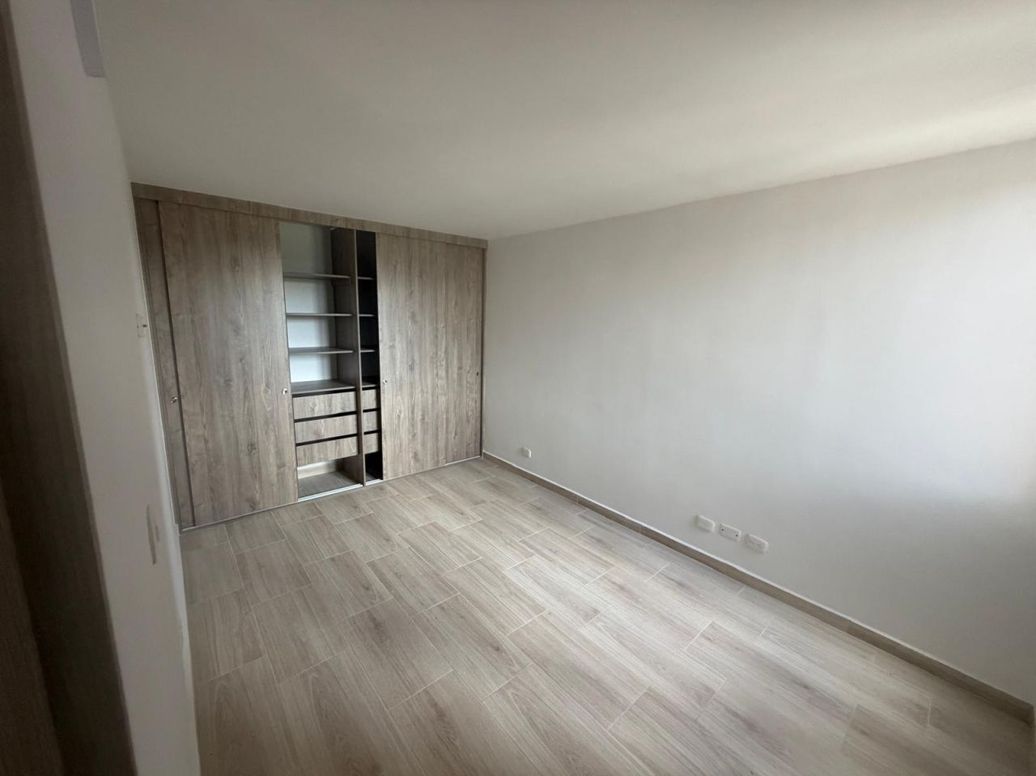 Apartamento de 2 alcobas en venta en Casa Blanca, Bogotá, 46 m² · foto 8 de 12