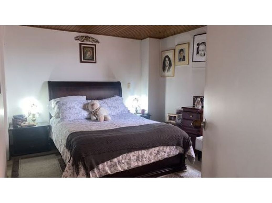 Apartamento de 3 alcobas en venta en La Esperanza, Bogotá, 97 m² · foto 6 de 7