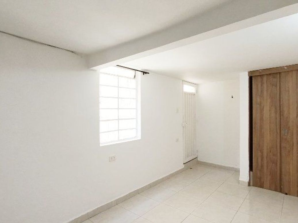 Apartaestudio en Arriendo con el Código 18209 en arriendo en La Tablaza