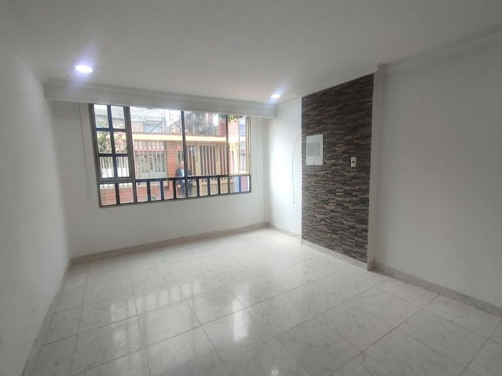Casa de 3 alcobas en venta en Americas Occidental Et. I, Bogotá, 150 m² · foto 5 de 20