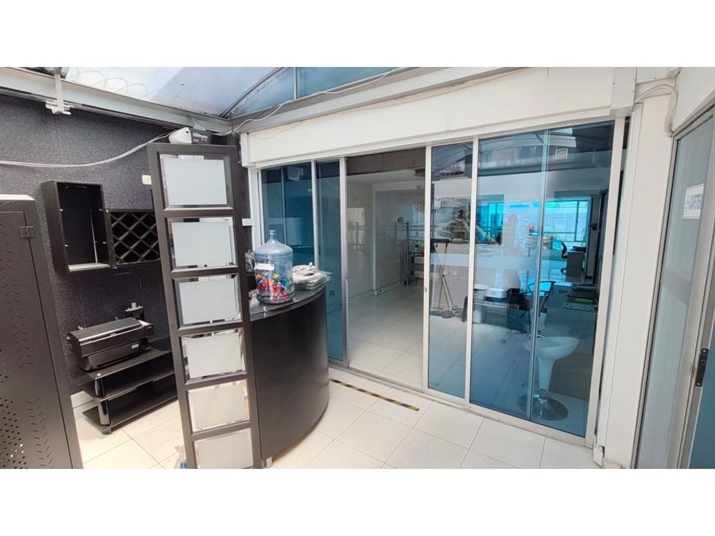 Casa de 4 alcobas en venta en Modelia, Bogotá, 285 m² · foto 10 de 13