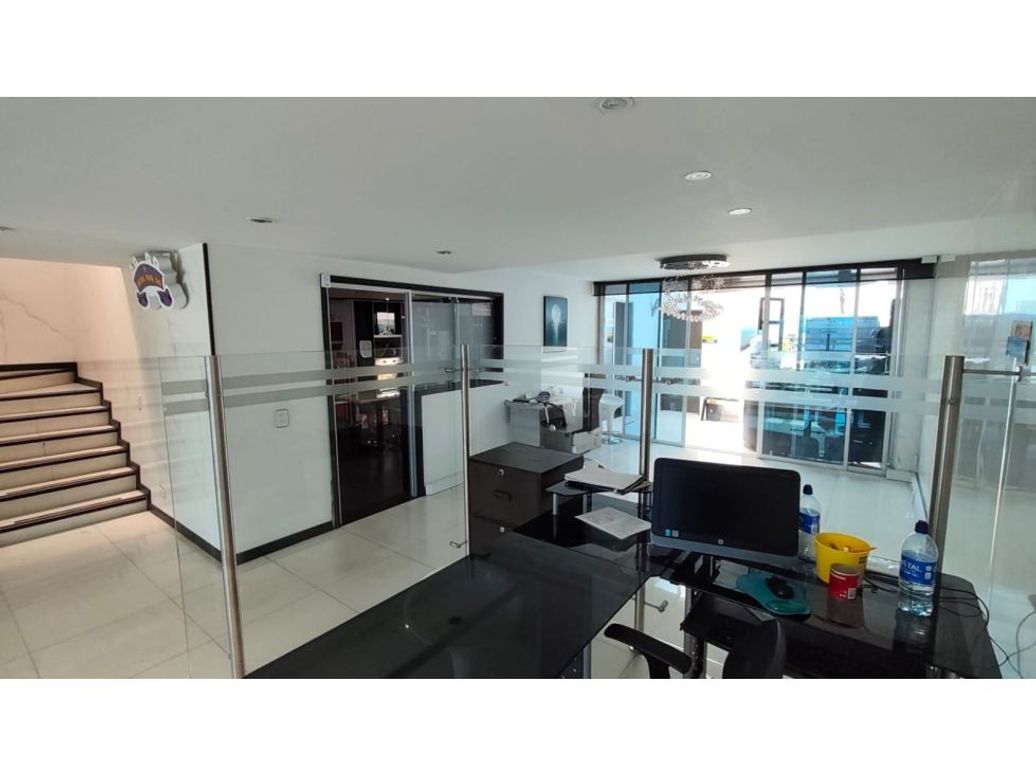 Casa de 4 alcobas en venta en Modelia, Bogotá, 285 m² · foto 12 de 13