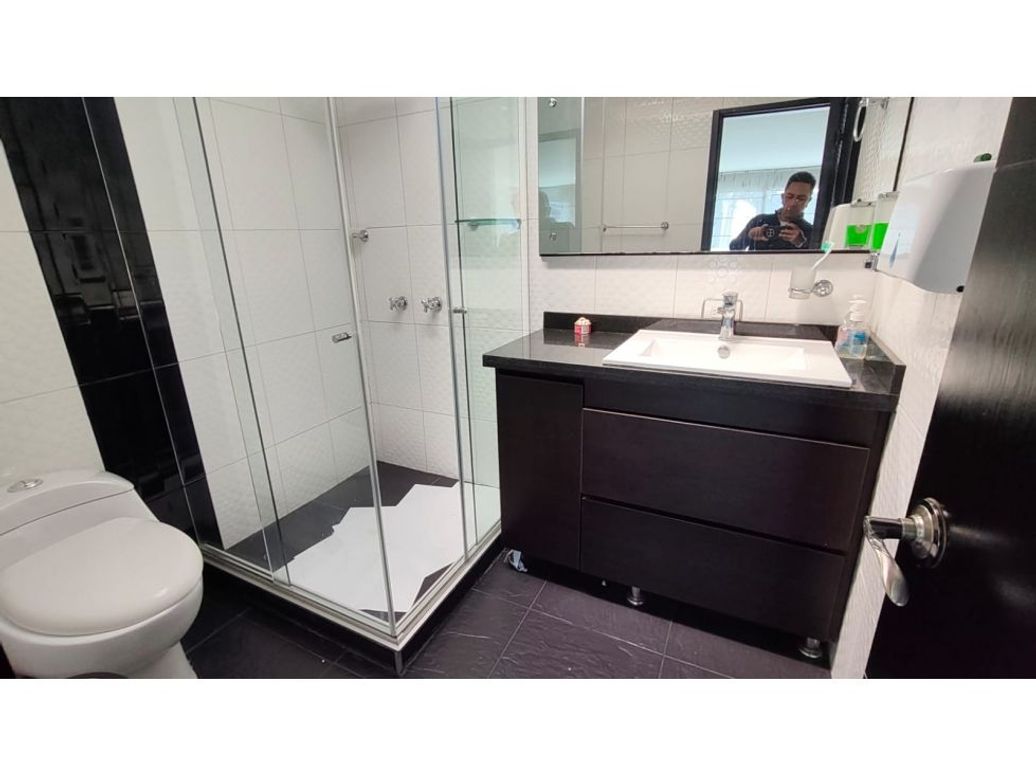 Casa de 4 alcobas en venta en Modelia, Bogotá, 285 m² · foto 6 de 13