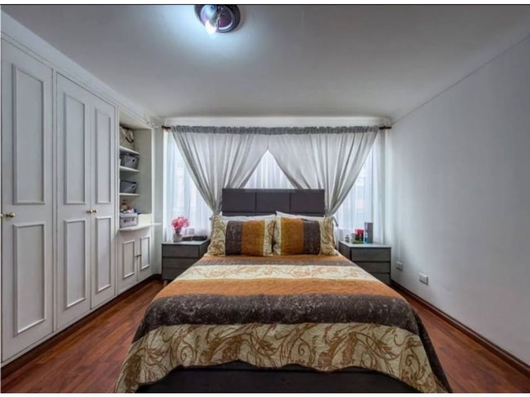 Apartamento de 3 alcobas en venta en Santa Bibiana, Bogotá, 170 m² · foto 4 de 6
