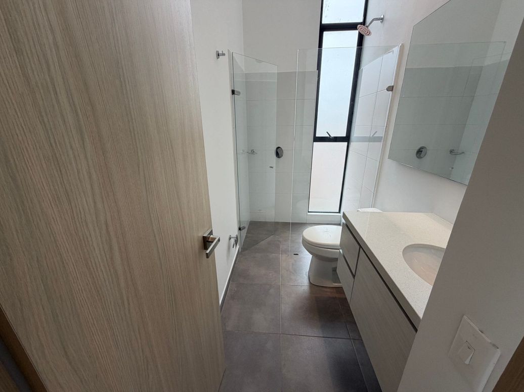 Apartamento de 3 alcobas en venta en Los Cedros Oriental, Bogotá, 93 m² · foto 6 de 17
