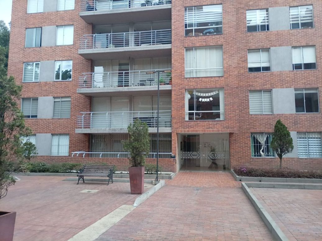 Apartamento de 3 alcobas en venta en Olarte, Bogotá, 73 m² · foto 4 de 20