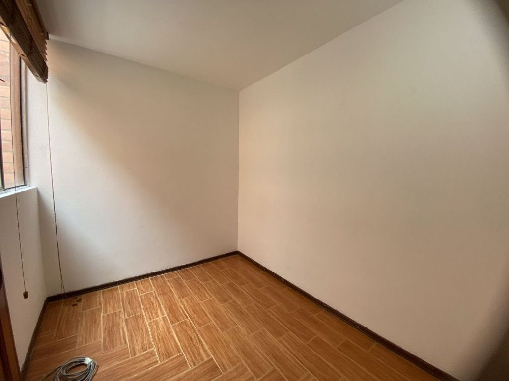 Apartamento de 4 alcobas en venta en La Liberia, Bogotá, 79 m² · foto 8 de 20
