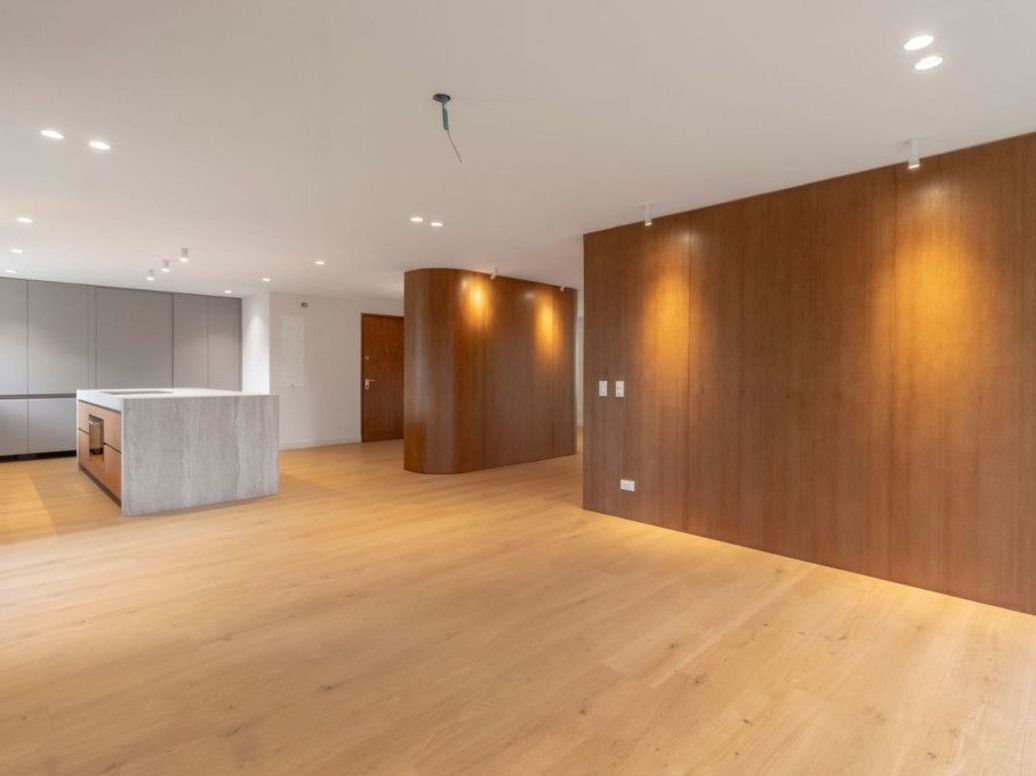 Apartamento de 3 alcobas en arriendo en El Nogal, Bogotá, 360 m² · foto 16 de 20
