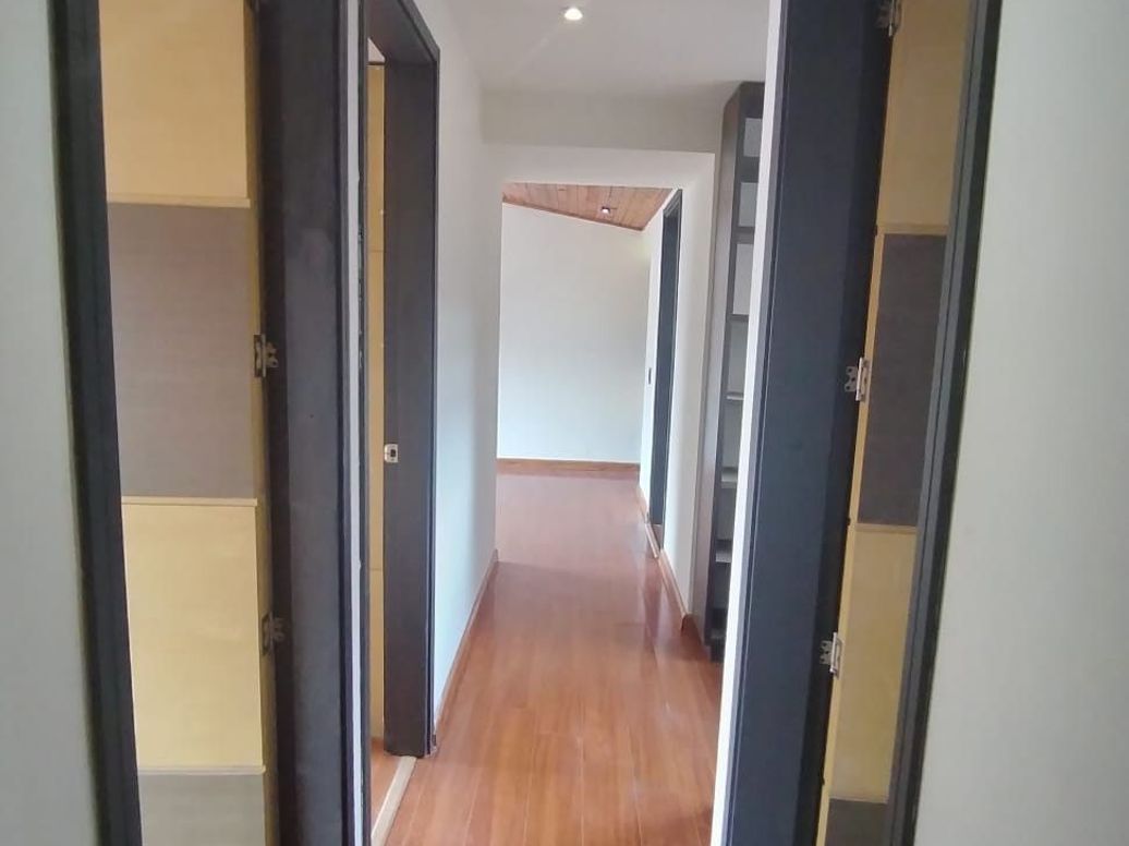 Apartamento de 3 alcobas en venta en Ub. Castilla Real, Bogotá, 62 m² · foto 14 de 19