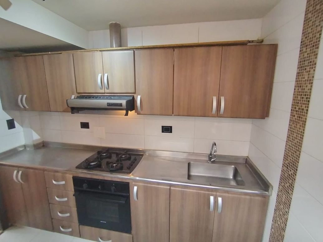 Apartamento de 3 alcobas en venta en Ub. Castilla Real, Bogotá, 62 m² · foto 4 de 19