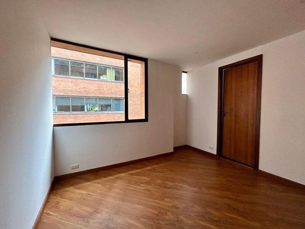 Apartamento de 4 alcobas en venta en El Nogal, Bogotá, 232 m² · foto 19 de 20