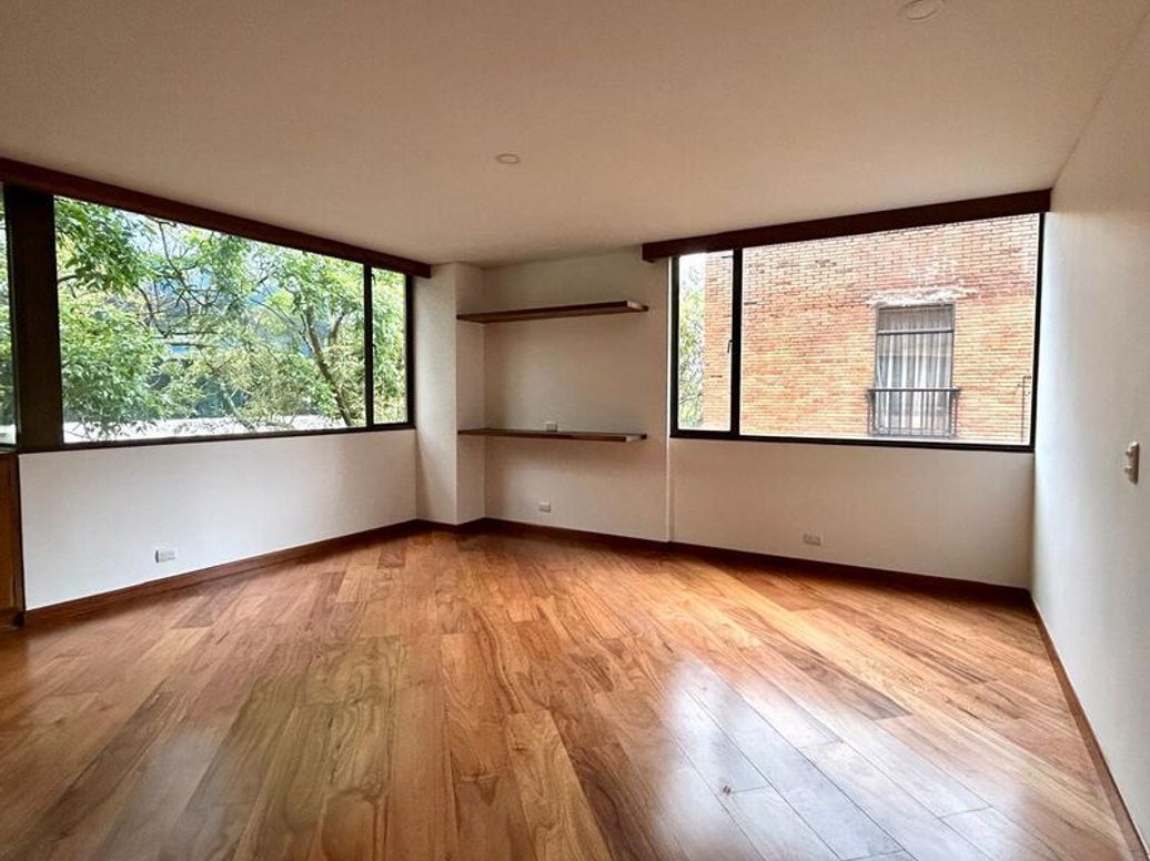 Apartamento de 4 alcobas en venta en El Nogal, Bogotá, 232 m² · foto 4 de 20
