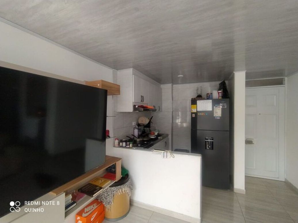 Apartamento de 2 alcobas en venta en Islandia, Bogotá, 45 m² · foto 6 de 12