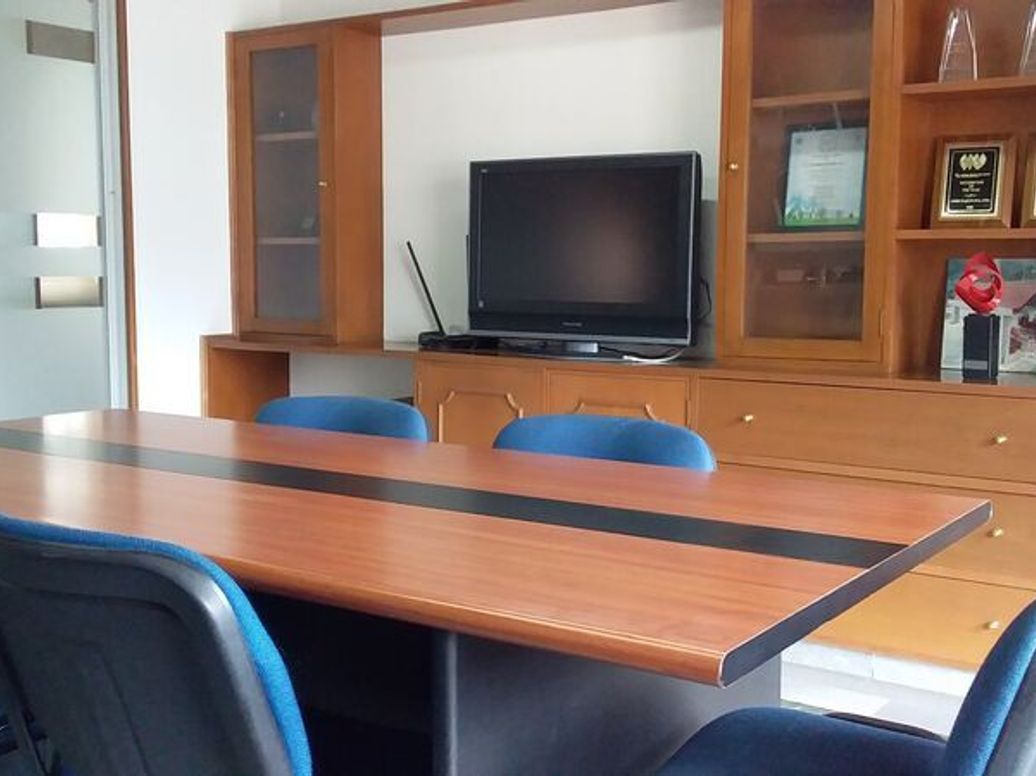 Casa de 6 alcobas en venta en Los Cedritos, Bogotá, 400 m² · foto 16 de 20