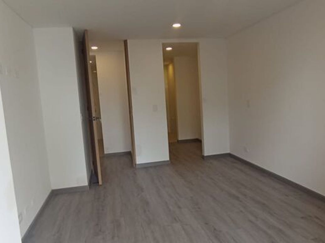 Apartamento de 1 alcoba en venta en Quinta Paredes, Bogotá, 62 m² · foto 5 de 13