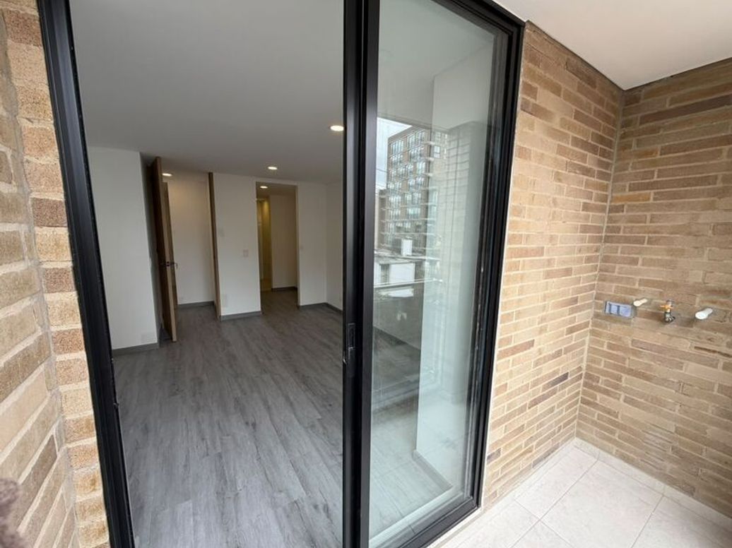 Apartamento de 1 alcoba en venta en Quinta Paredes, Bogotá, 62 m² · foto 9 de 13