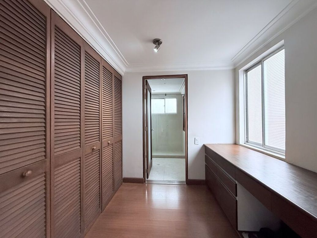 Apartamento de 3 alcobas en venta en Molinos Norte, Bogotá, 176 m² · foto 12 de 20