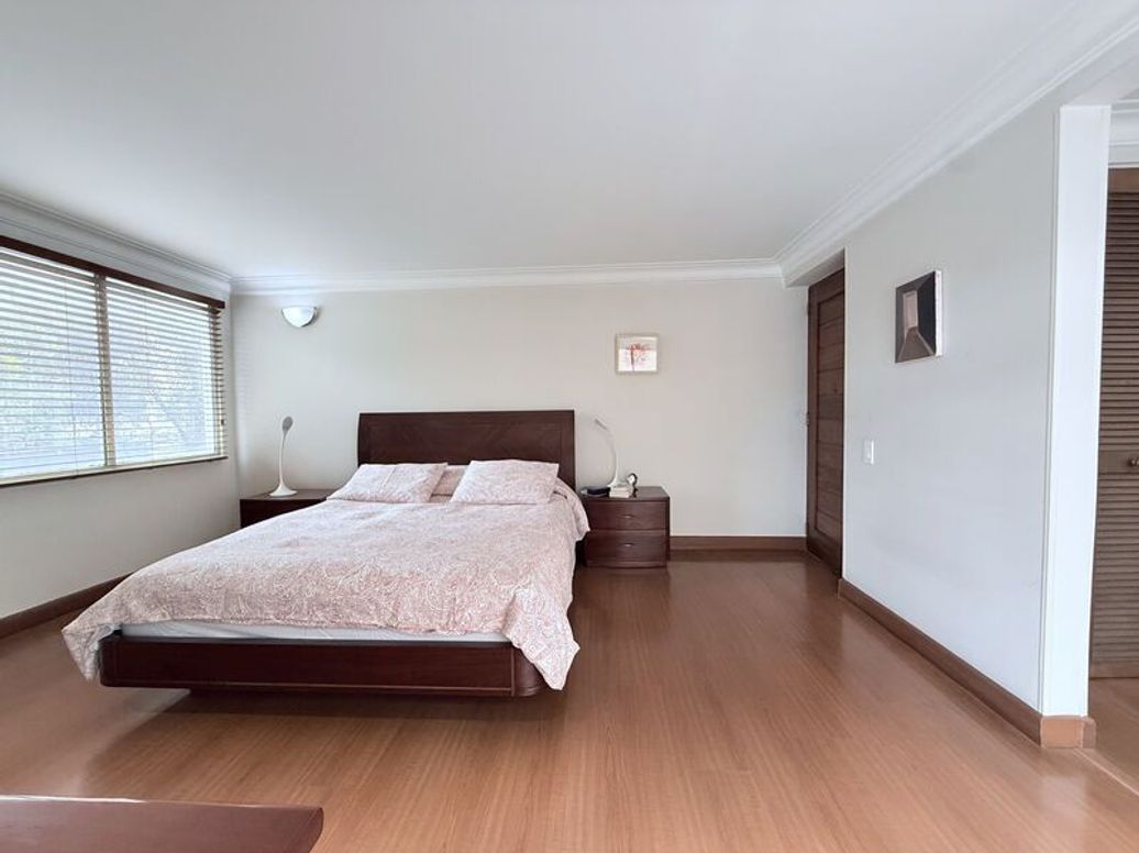 Apartamento de 3 alcobas en venta en Molinos Norte, Bogotá, 176 m² · foto 8 de 20