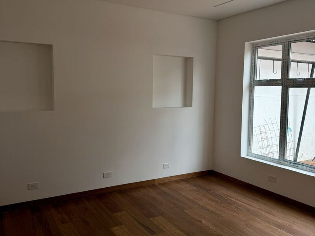 Apartamento de 3 alcobas en venta en Quinta Camacho, Bogotá, 123 m² · foto 5 de 7