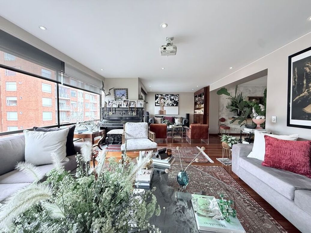 Apartamento de 3 alcobas en venta en Chico Norte Et. Iii, Bogotá, 227 m² · foto 15 de 20