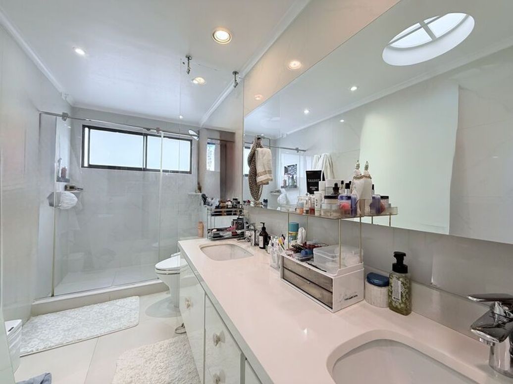 Apartamento de 3 alcobas en venta en Chico Norte Et. Iii, Bogotá, 227 m² · foto 19 de 20