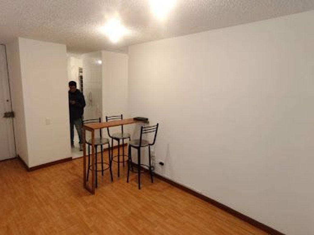 Apartamento de 3 alcobas en venta en Gran Granada, Bogotá, 45 m² · foto 3 de 20