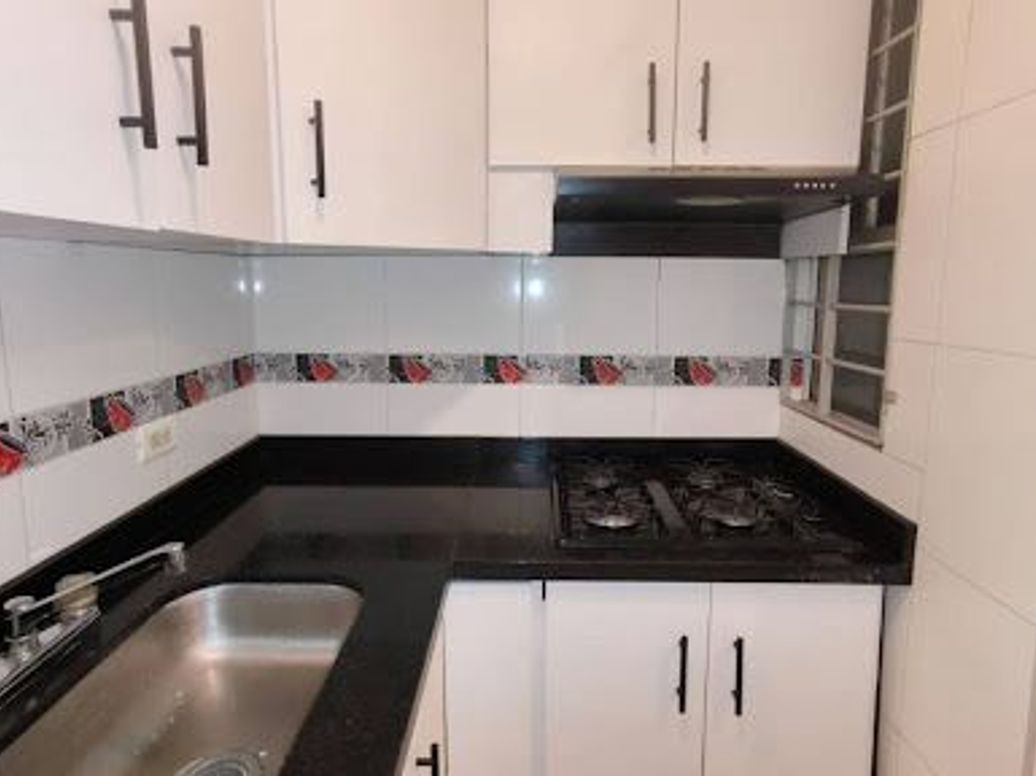 Apartamento de 3 alcobas en venta en Gran Granada, Bogotá, 45 m² · foto 8 de 20