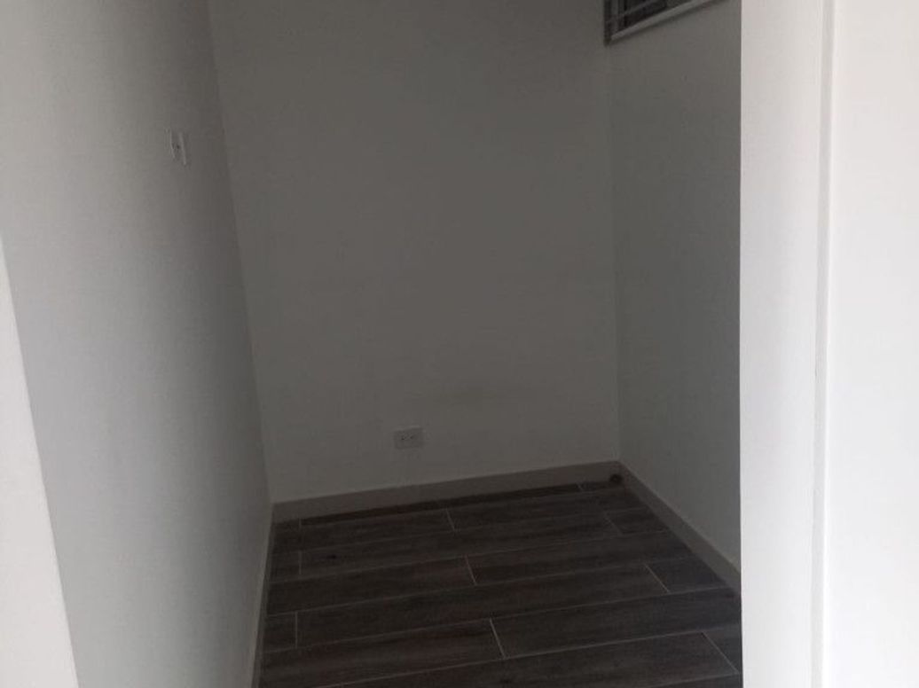 Apartamento de 1 alcoba en venta en A.S.D., Bogotá, 35 m² · foto 7 de 12