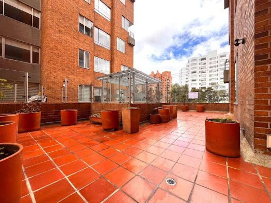 Apartamento de 3 alcobas en venta en La Calleja, Bogotá, 135 m² · foto 17 de 20