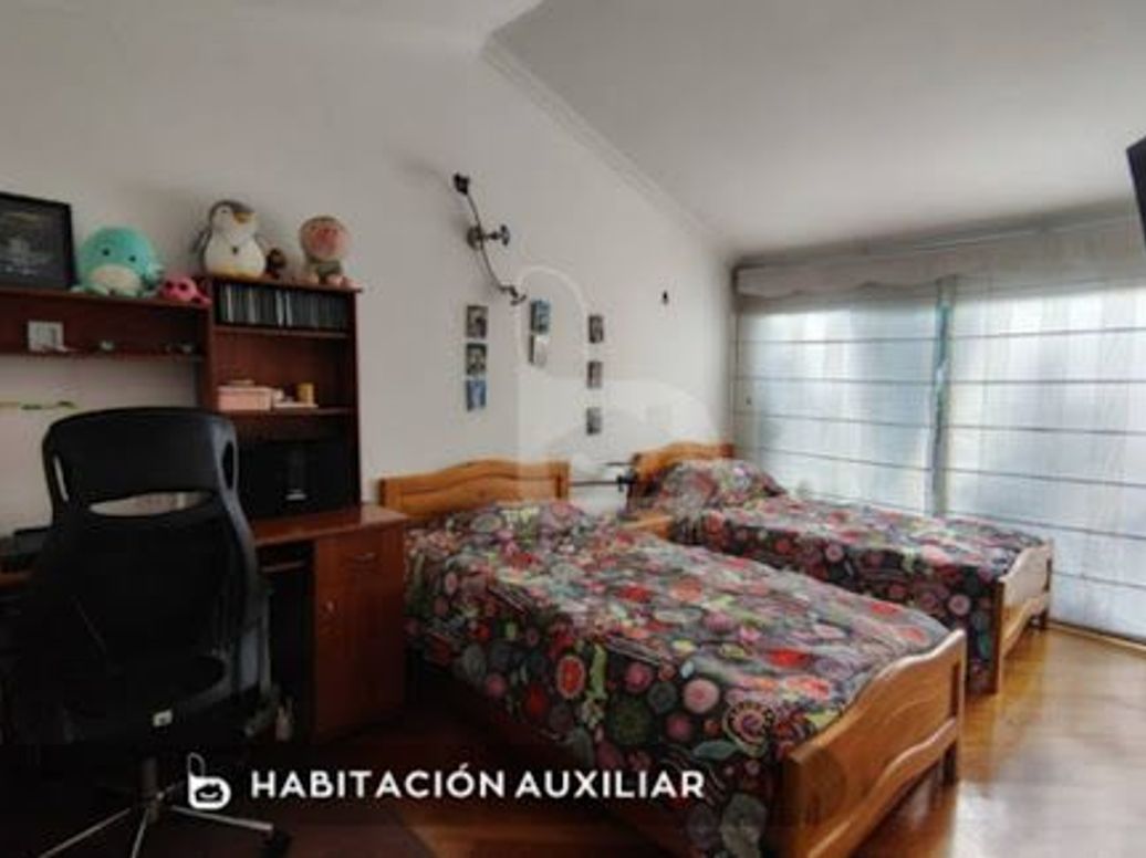 Casa de 3 alcobas en venta en El Recreo De Los Frailes, Bogotá, 257 m² · foto 12 de 17