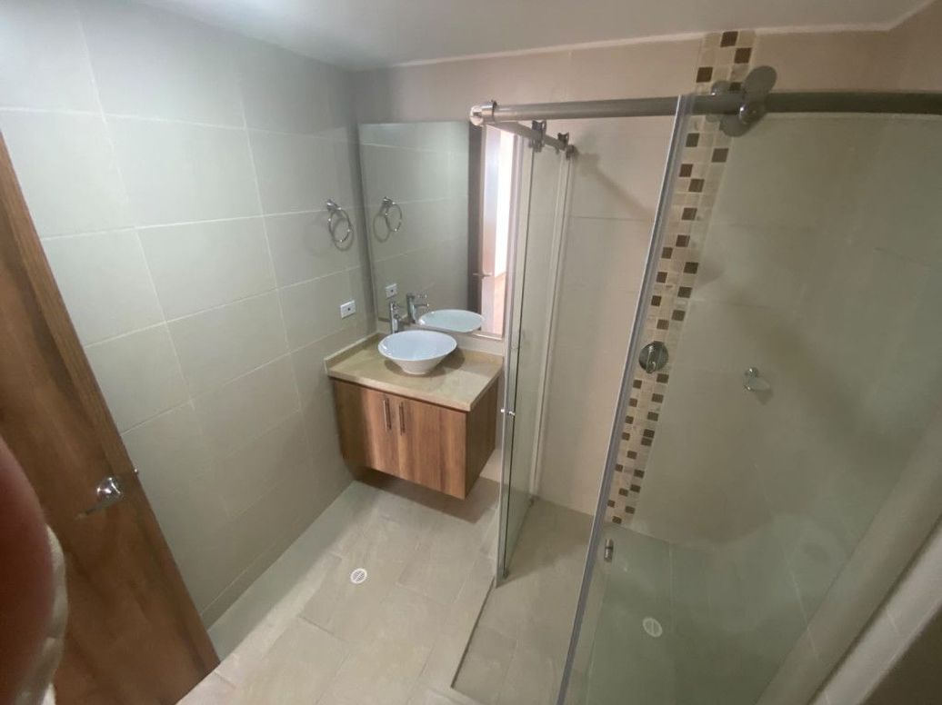 Apartamento de 2 alcobas en venta en Popular Modelo, Bogotá, 84 m² · foto 9 de 20