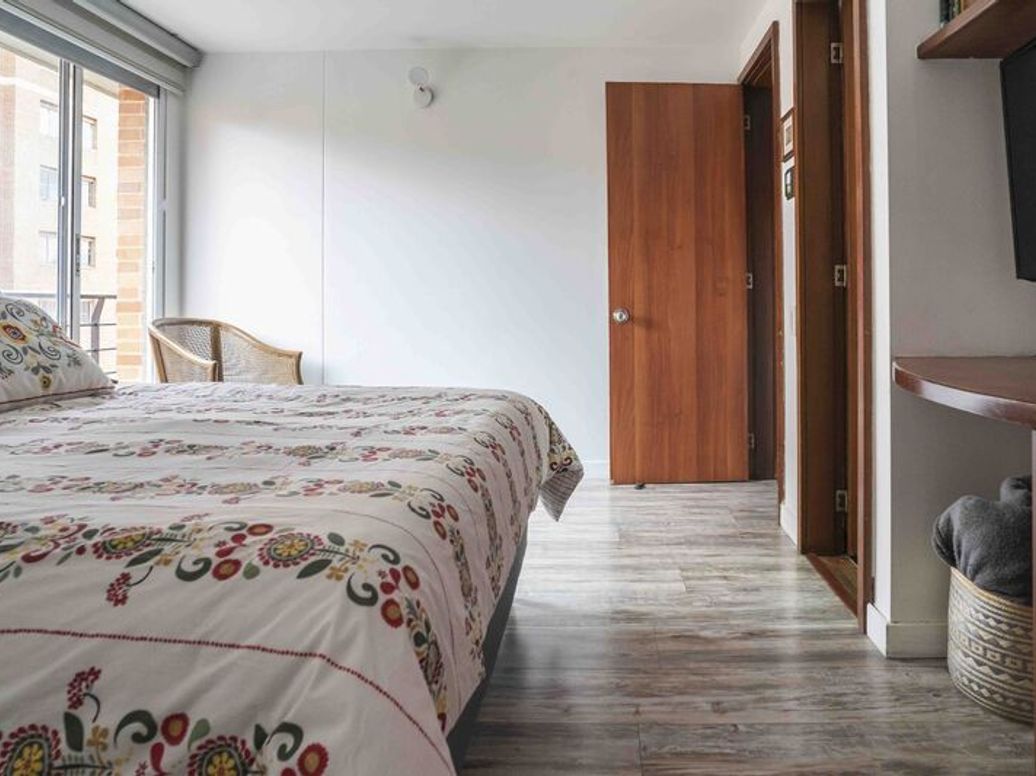 Apartamento de 3 alcobas en venta en Cedritos, Bogotá, 89 m² · foto 7 de 17