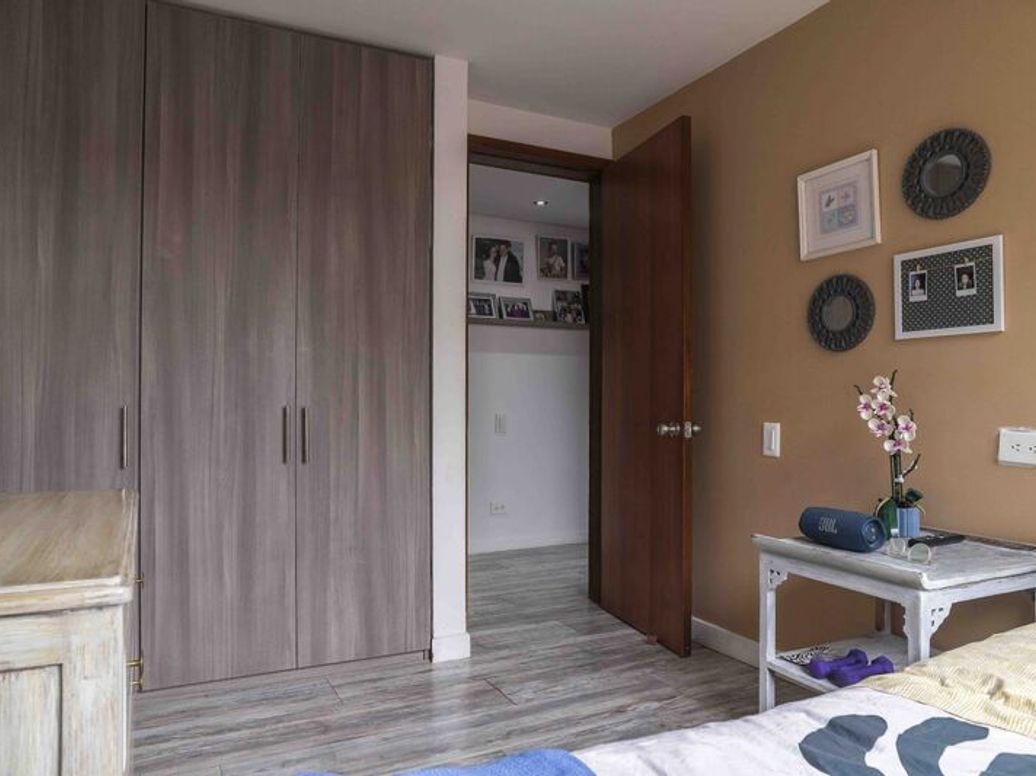 Apartamento de 3 alcobas en venta en Cedritos, Bogotá, 89 m² · foto 8 de 17