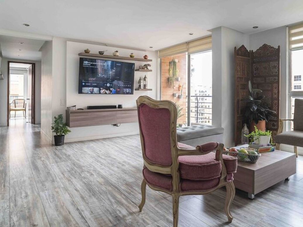 Apartamento de 3 alcobas en venta en Cedritos, Bogotá, 89 m² · foto 4 de 17