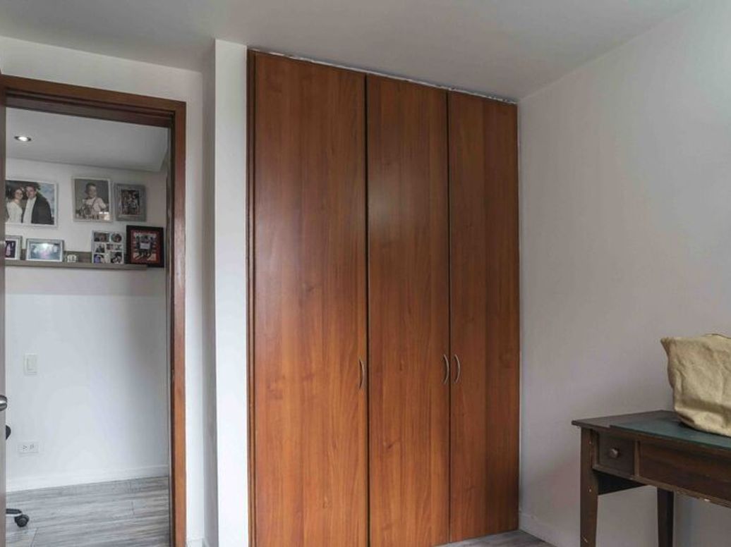 Apartamento de 3 alcobas en venta en Cedritos, Bogotá, 89 m² · foto 9 de 17
