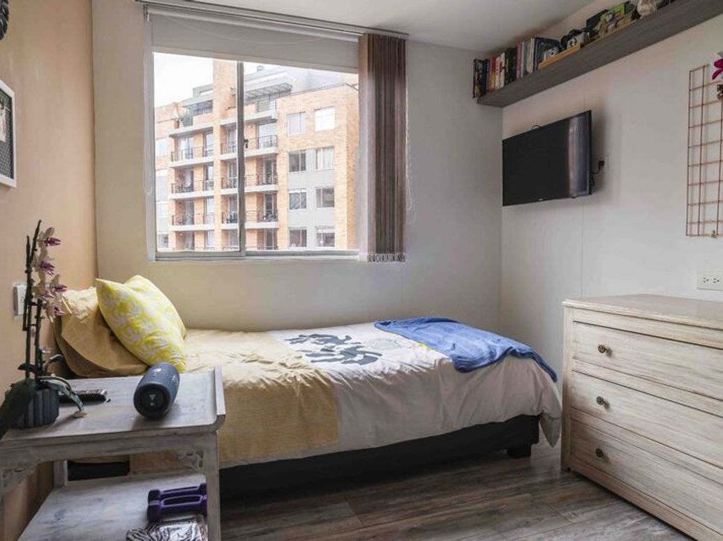 Apartamento de 3 alcobas en venta en Cedritos, Bogotá, 89 m² · foto 10 de 17